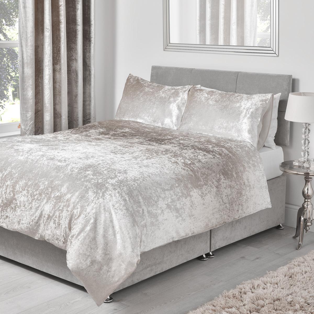 Aurora Ombre Duvet Cover and Pillowcase Set - Silver / King – image 7