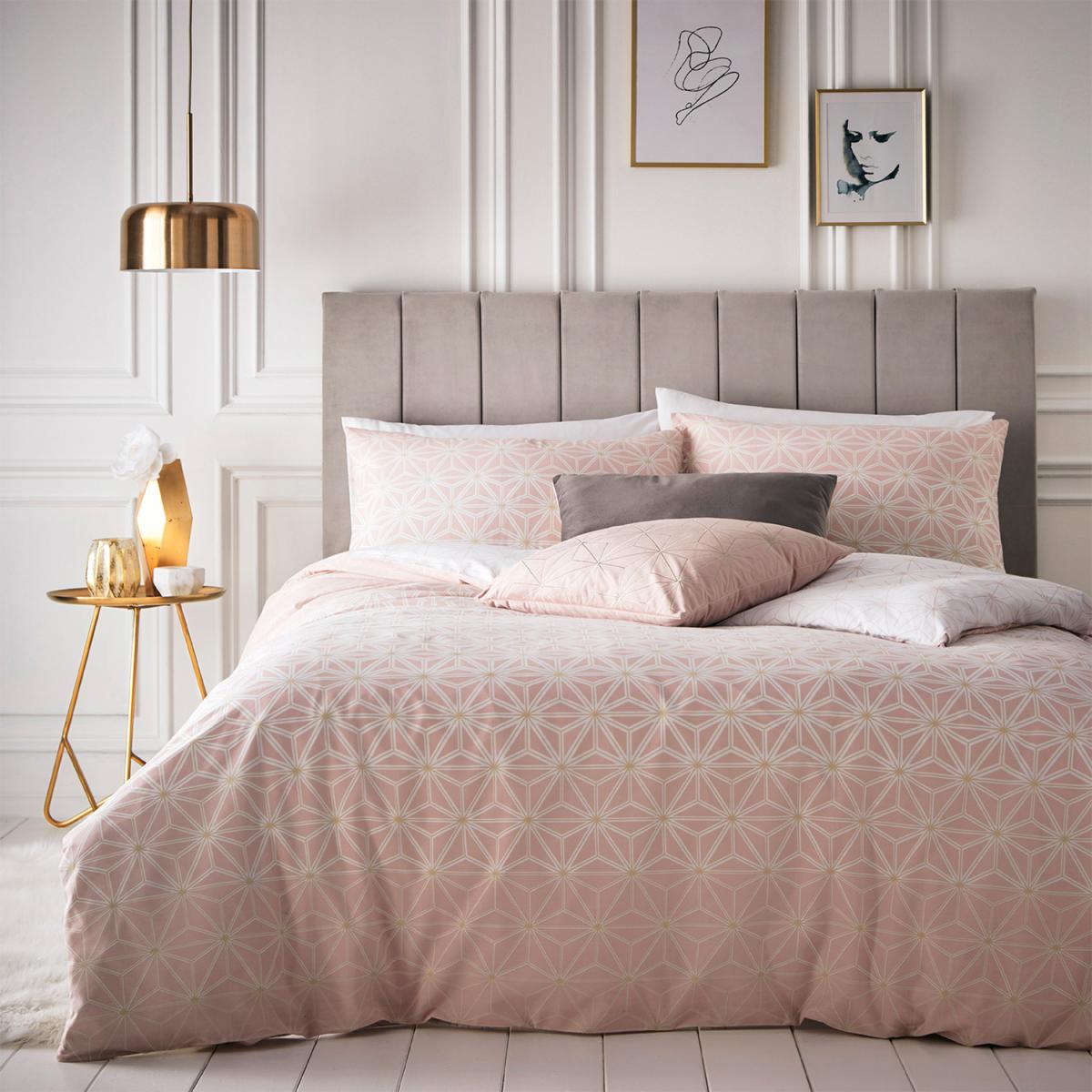 Geometric Starred Duvet Cover Set - King – image 4