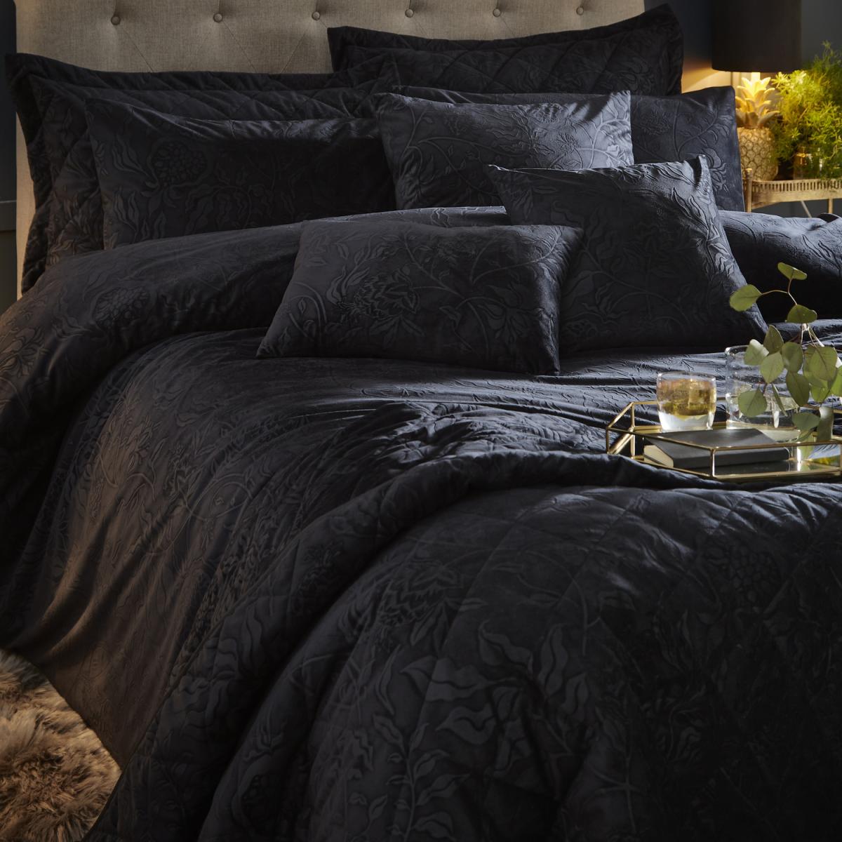 Beaufort Double Duvet Set - Black / King – image 2