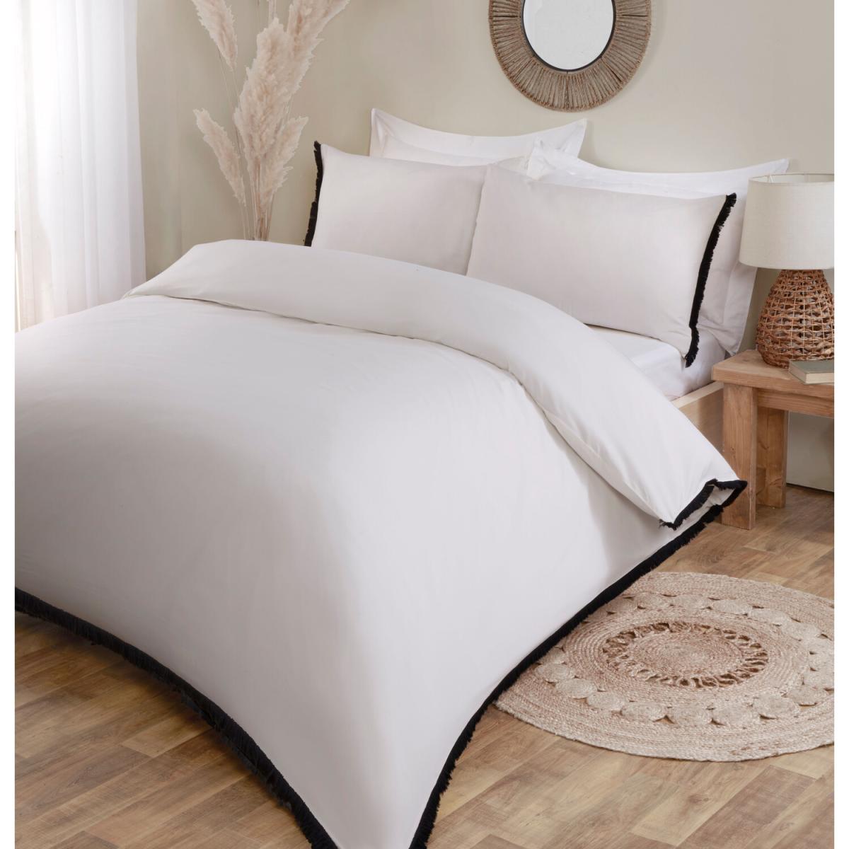 My Home Bohemia Tassel Duvet Cover and Pillowcase Set - Natural / King size – image 2