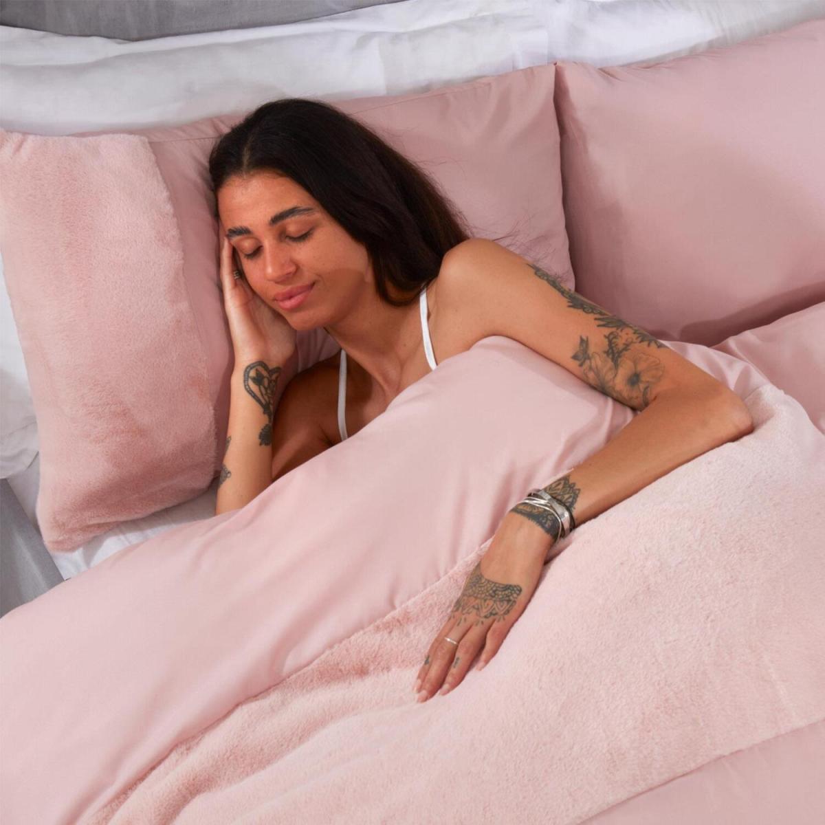 Sienna Faux Fur Panel Band Duvet Cover Bedding Set - Pink / King – image 3