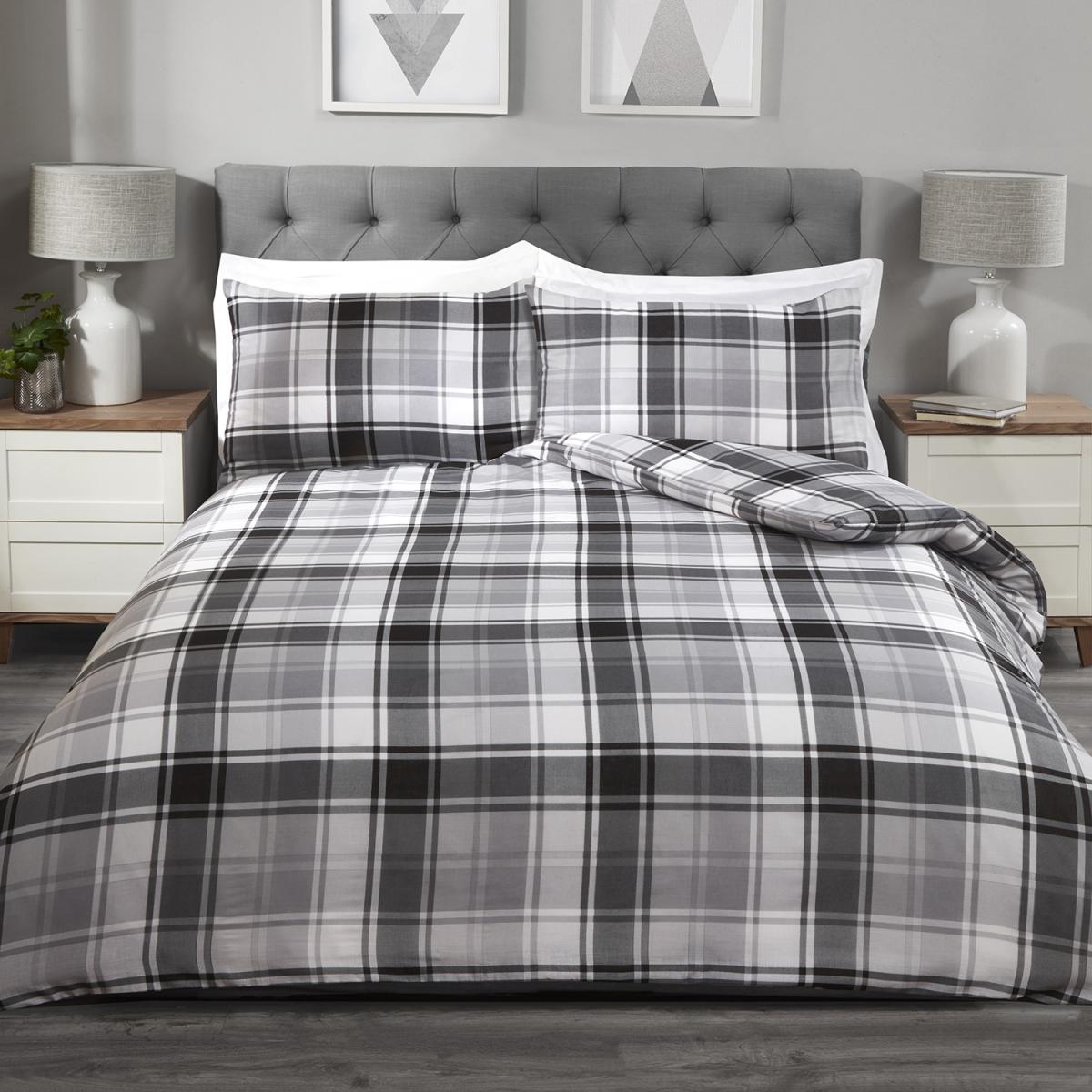 Mckinley Twinpack Duvet Cover and Pillowcase Set - Heather / King – image 2