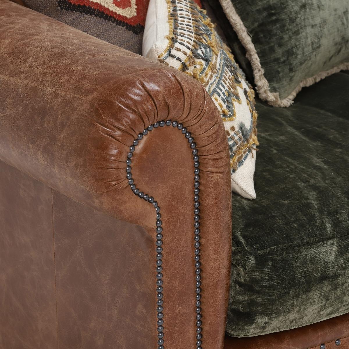 Tetrad Constable Grand Sofa – image 3