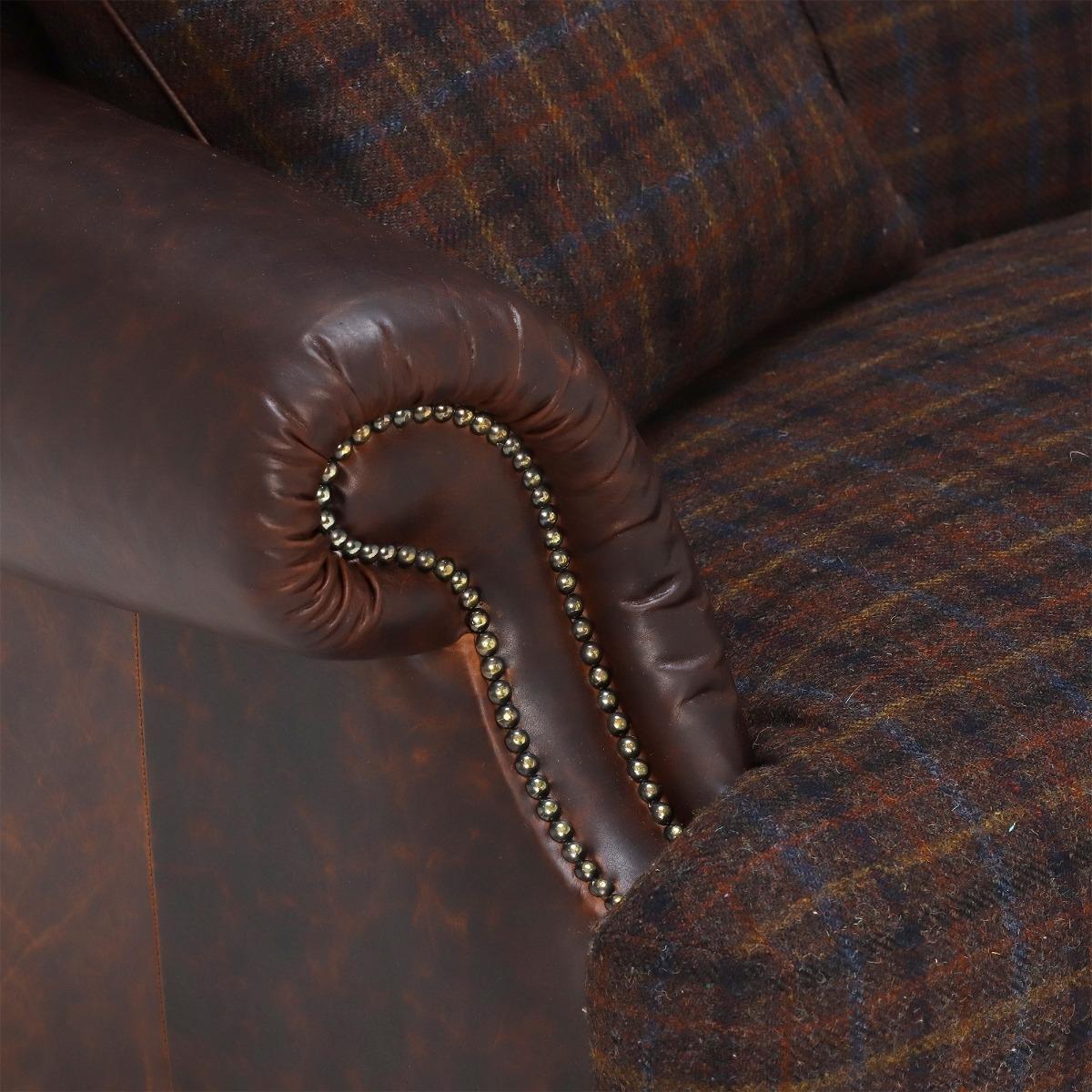 Harris Tweed Taransay Petit Sofa – image 3