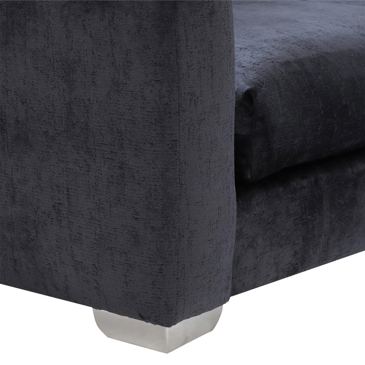 Cornell Small Sofa – image 4