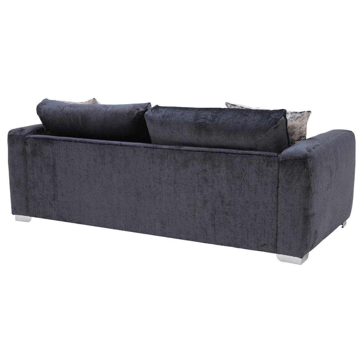 Cornell Small Sofa – image 5