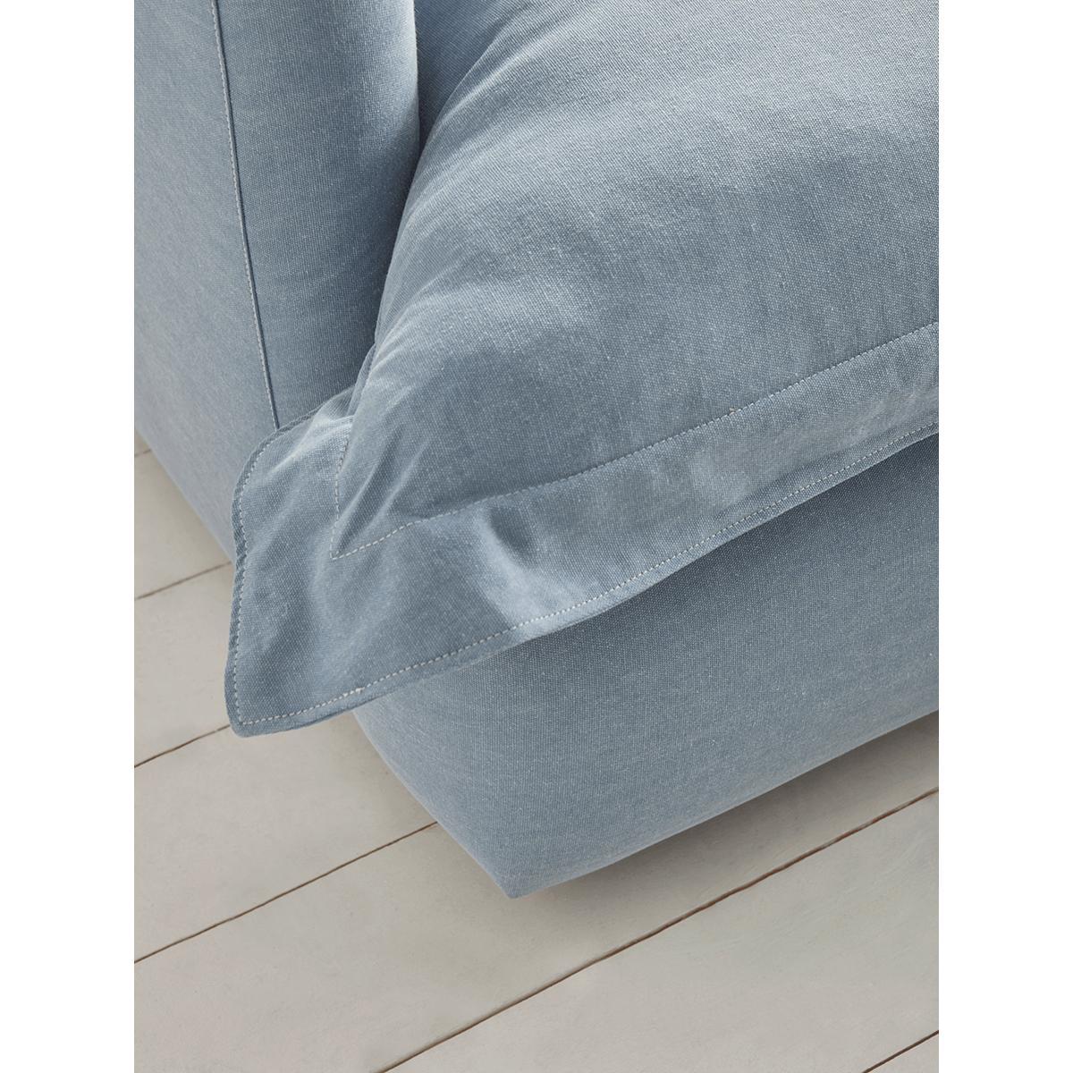 NEW Bloomsbury Sofa – image 7