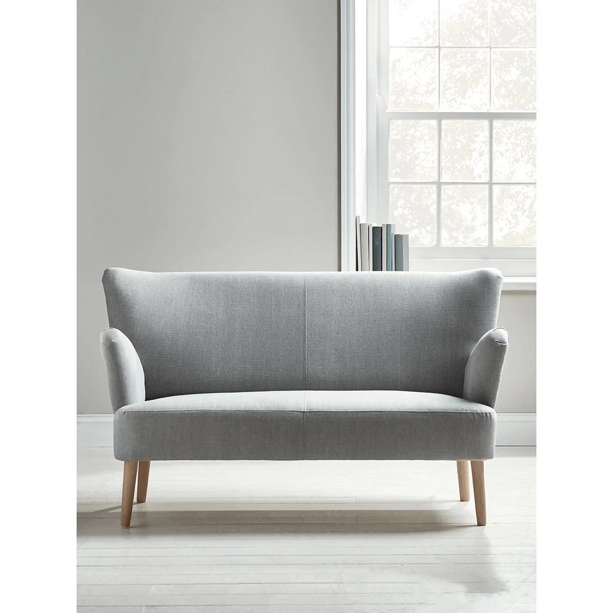 Mads Petite Sofa - Soft Grey – image 4