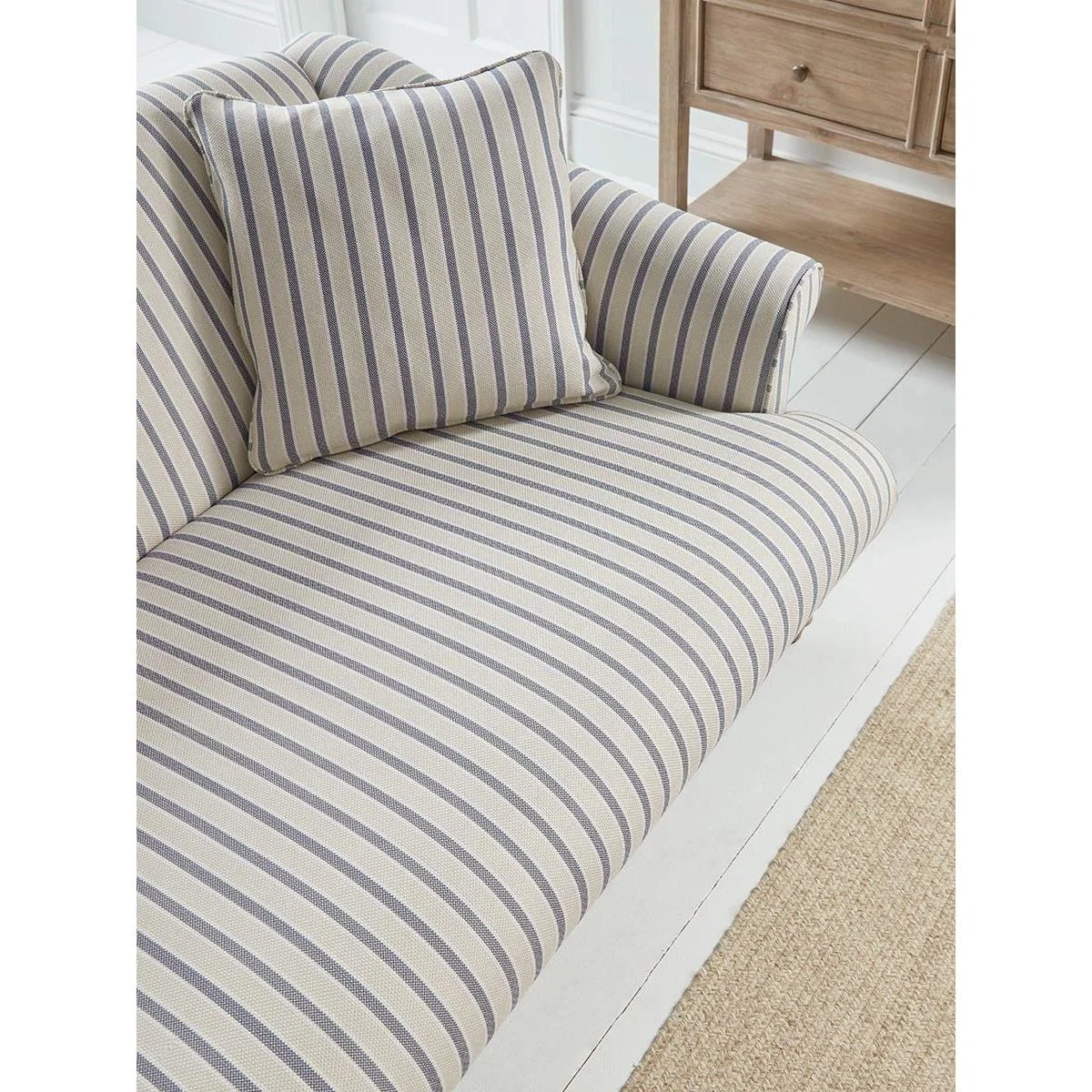 Annette Two Seater Sofa – image 3
