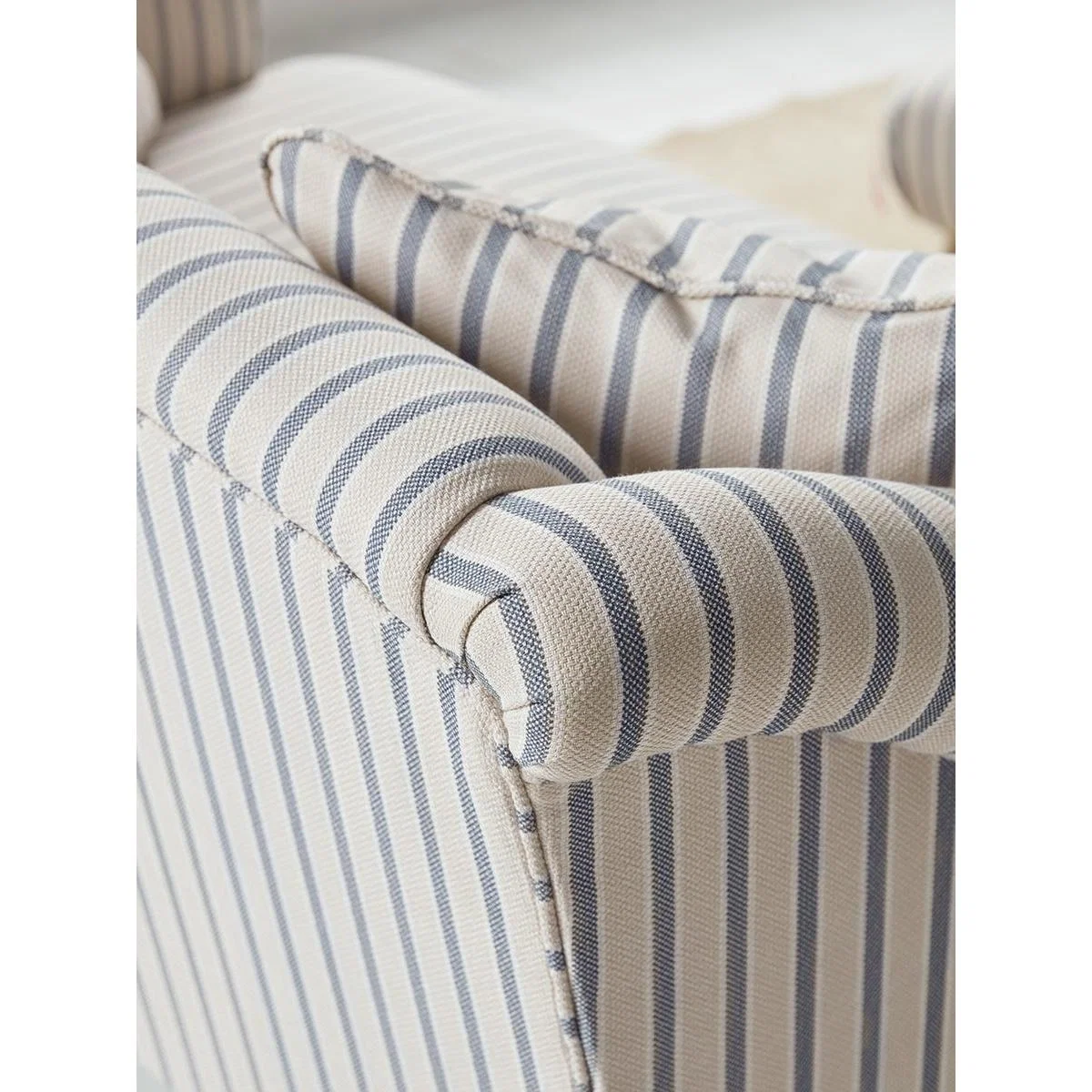 Annette Two Seater Sofa – image 4