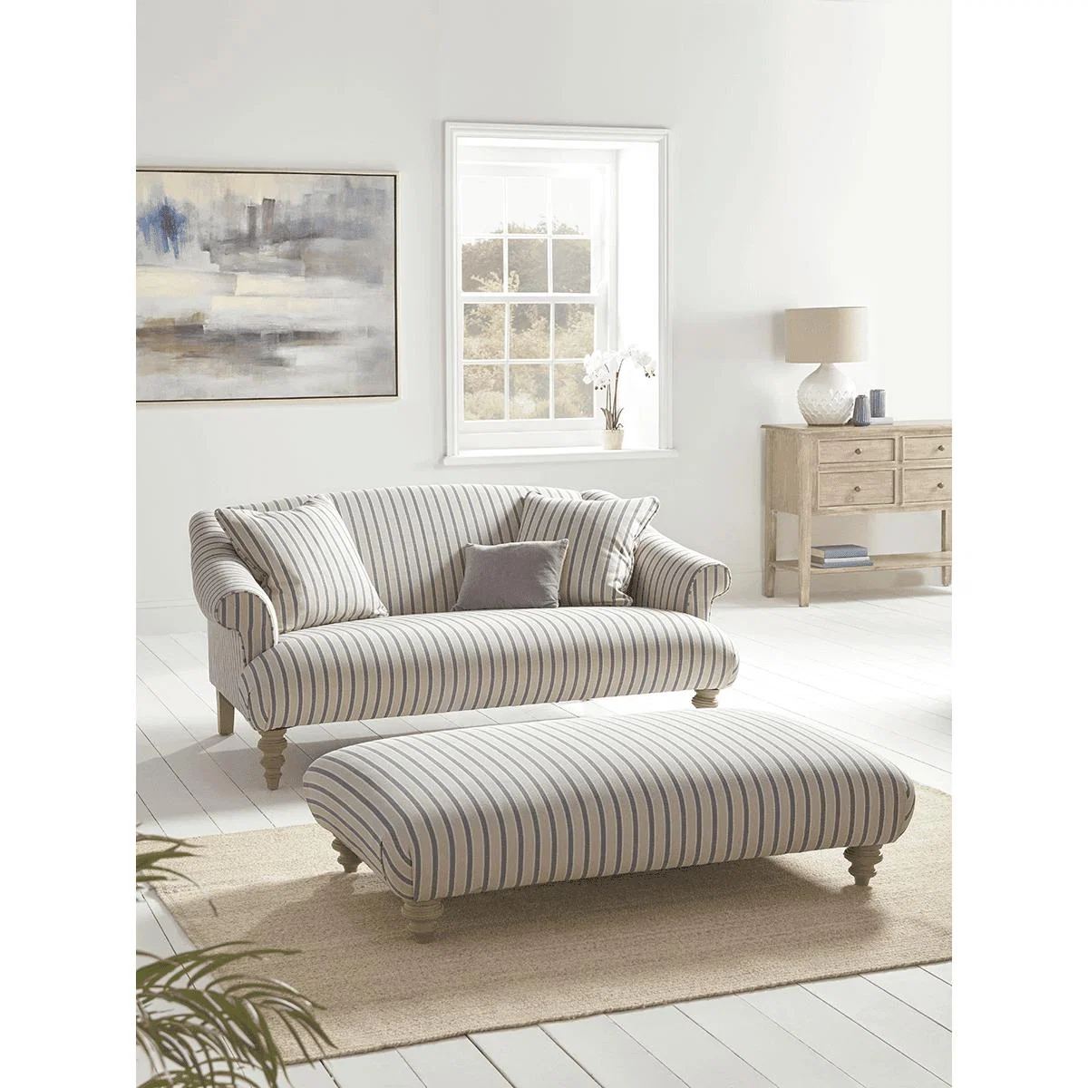 Annette Two Seater Sofa – image 6