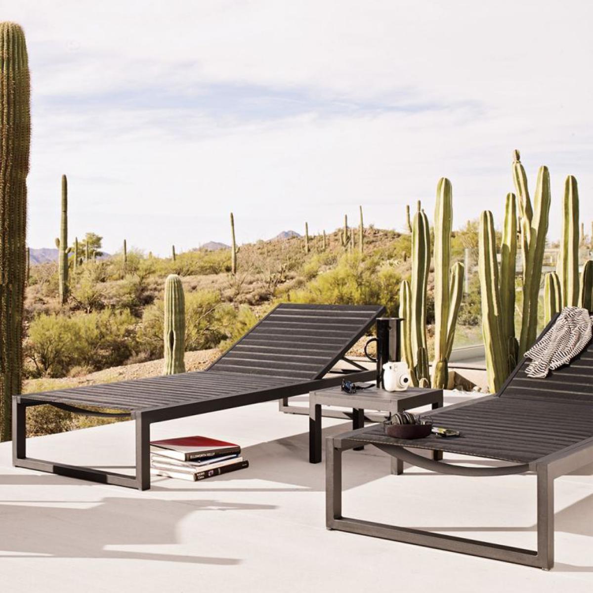 Eos 2-Seater Sofa in Rust – image 10