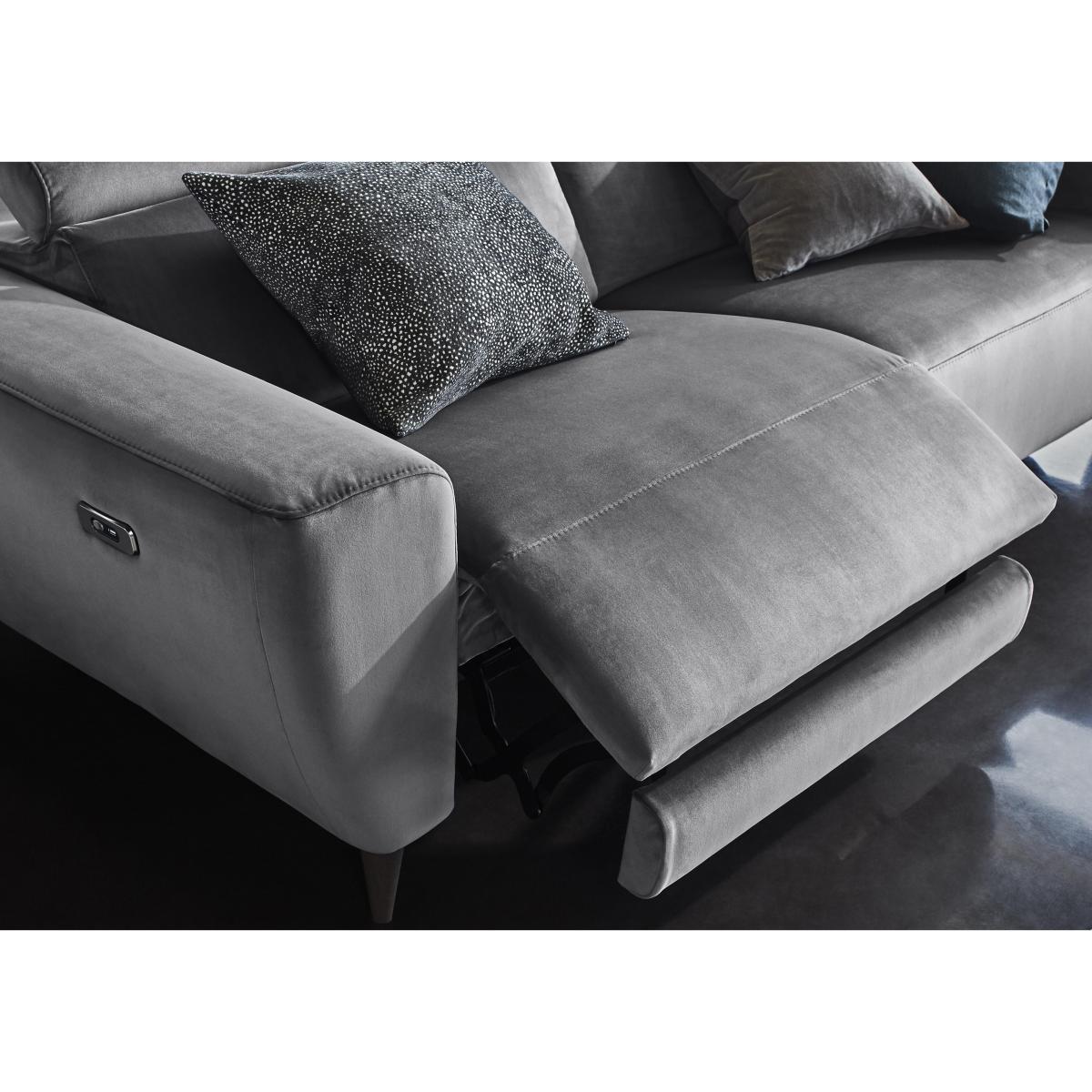 Nicoletti Italia - Milano 2.5 Seater Fabric Sofa - Selma Mattone – image 6