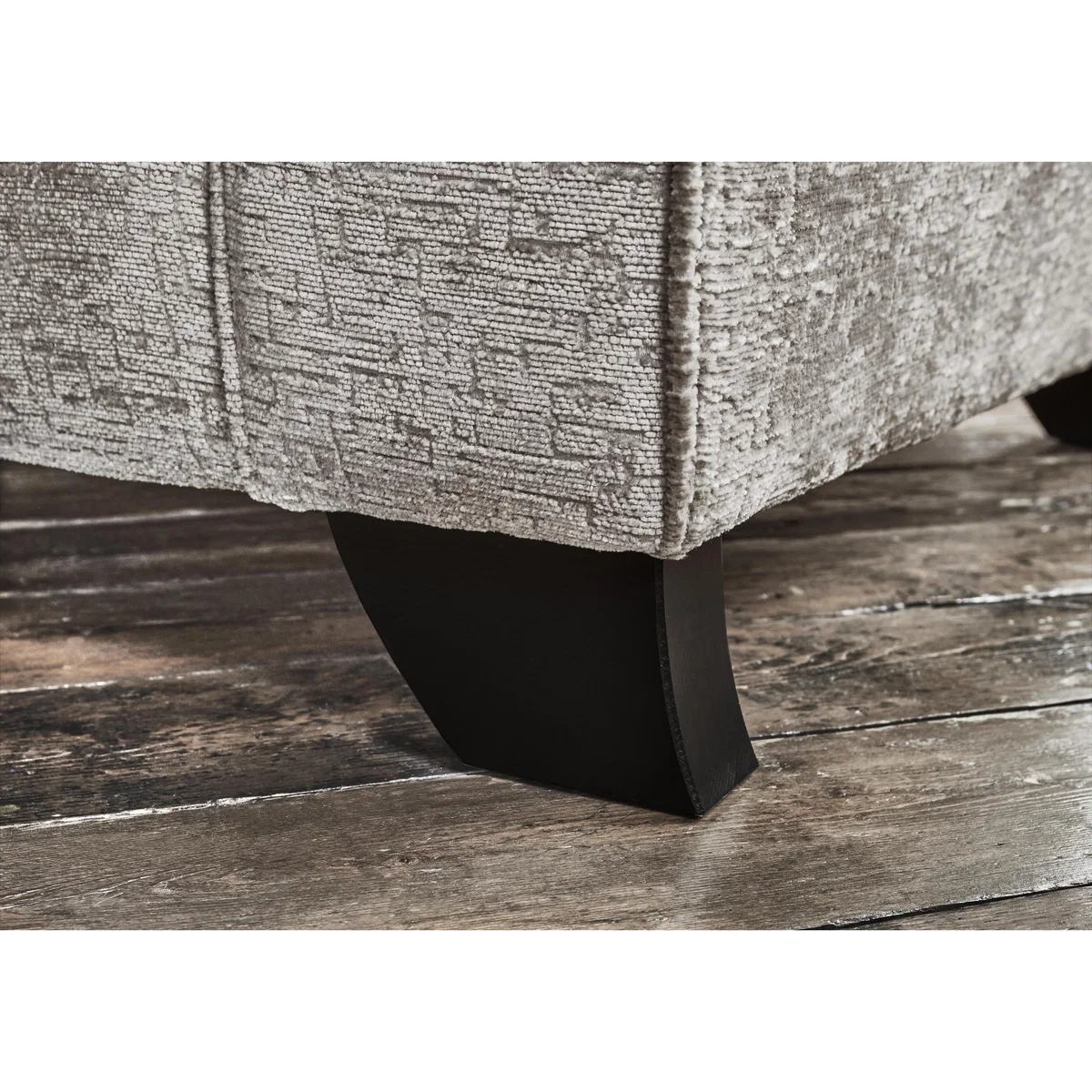Sasha 2 Seater Classic Back Sofa – image 3