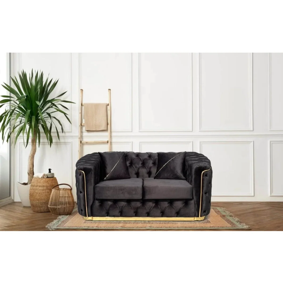 Tessa 32 Seater Sofa - Black – image 2