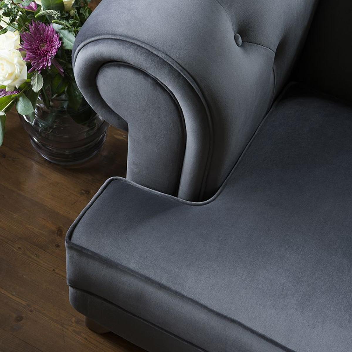 Parker Knoll Wycombe Large 2 Seater Sofa Wycombe Large 2 Seater Sofa Grade Leather – image 3