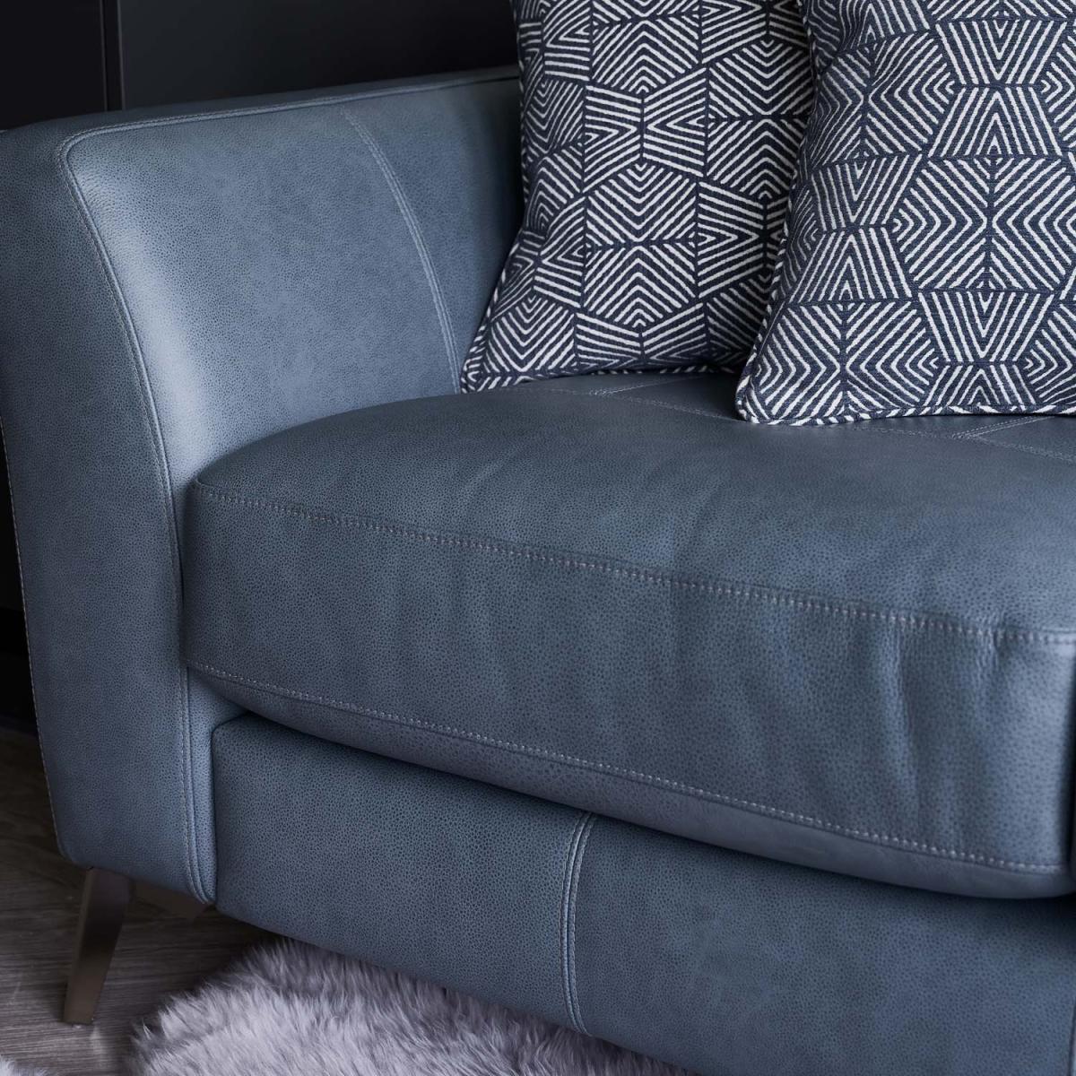 Flynn 2 Seater Sofa in Leather – image 3