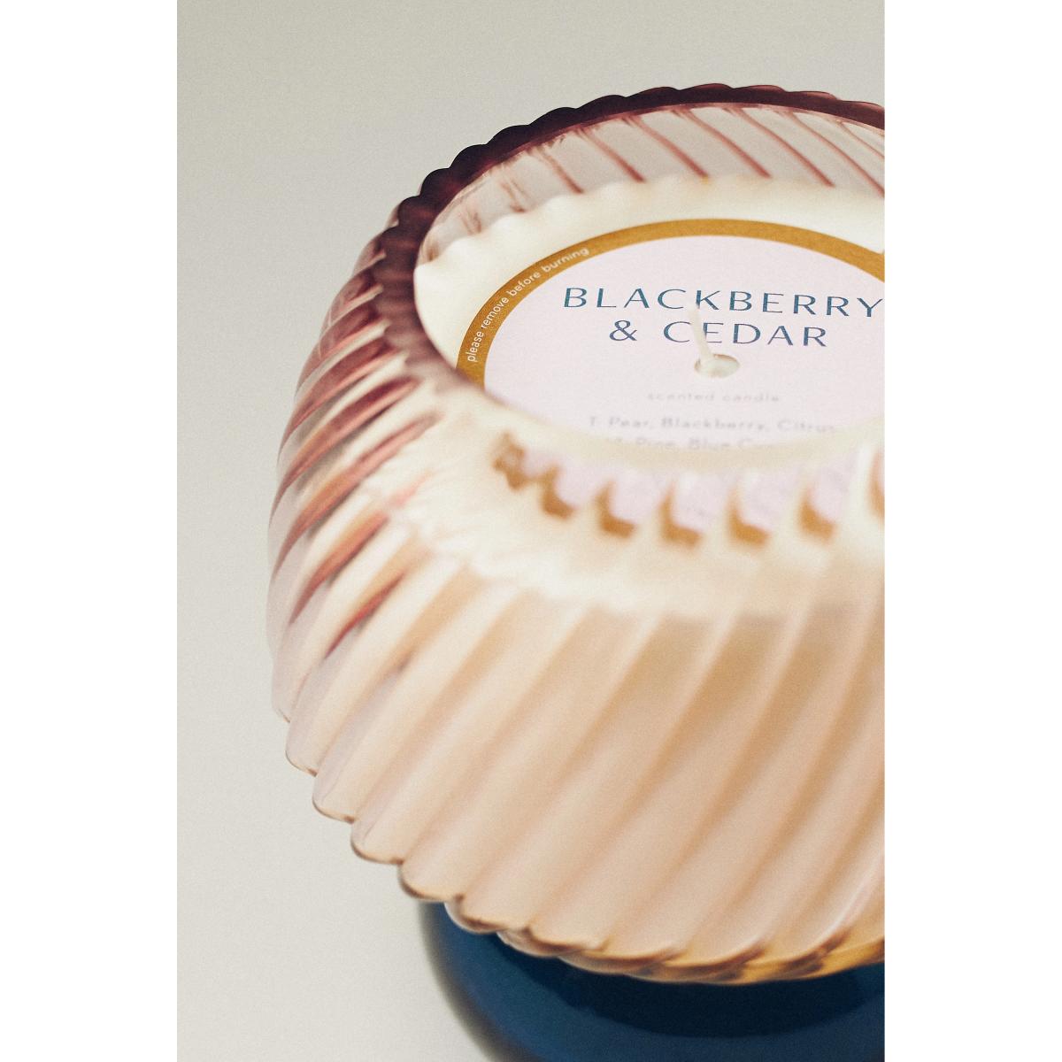 Bibi Glass Fruity Blackberry Cedar Candle – image 2
