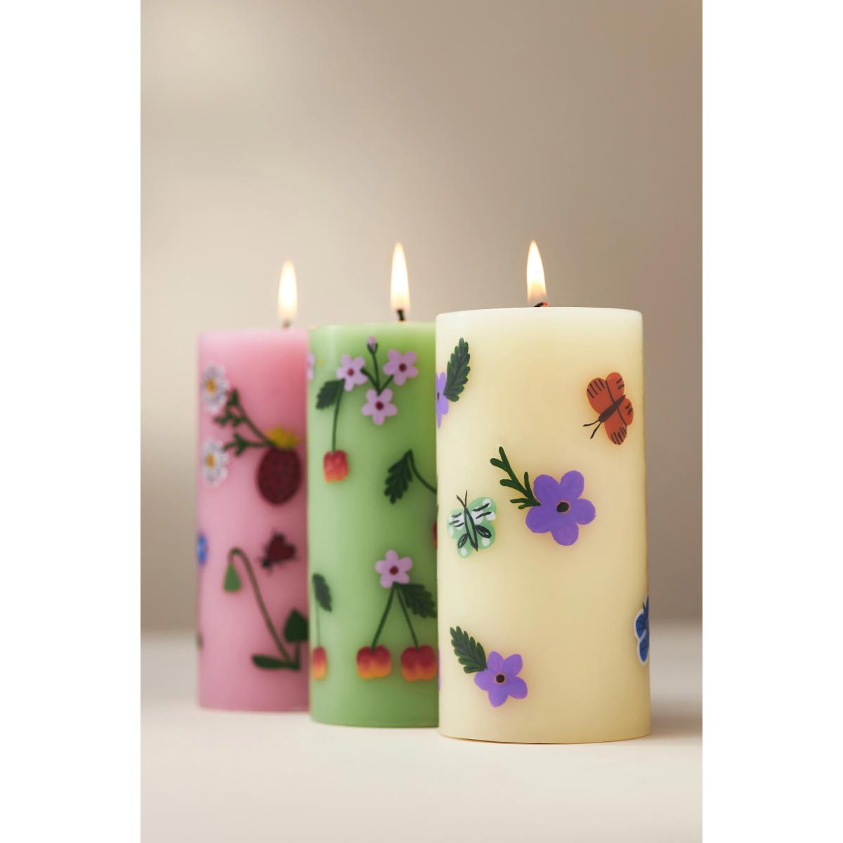 Faye Floral Pillar Candle – image 2