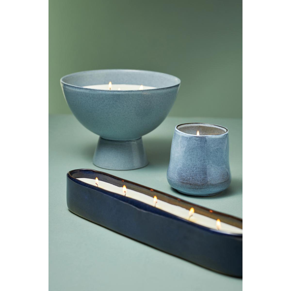 Lina Fresh Ocean Pedestal Ceramic Candle – image 3