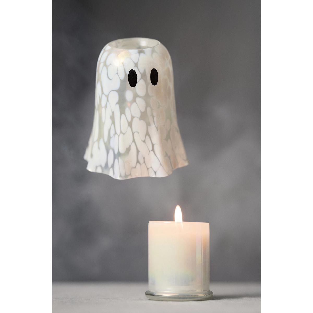 Ghost Woody Leather & Leaves Cheena Glass Cloche Candle – image 2