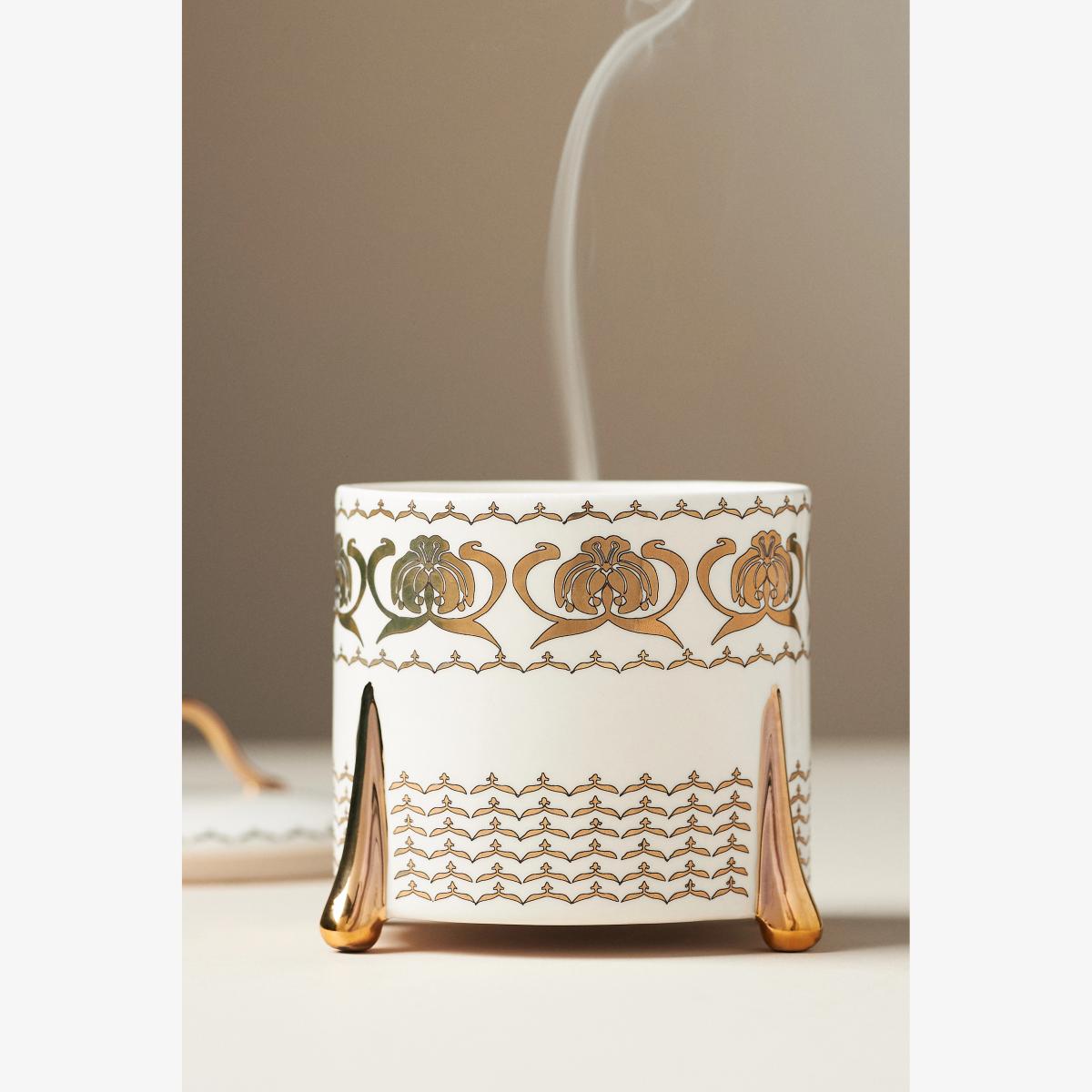 The Met x Anthropologie Gourmand Cashmere & Coconut Ceramic Candle – image 1