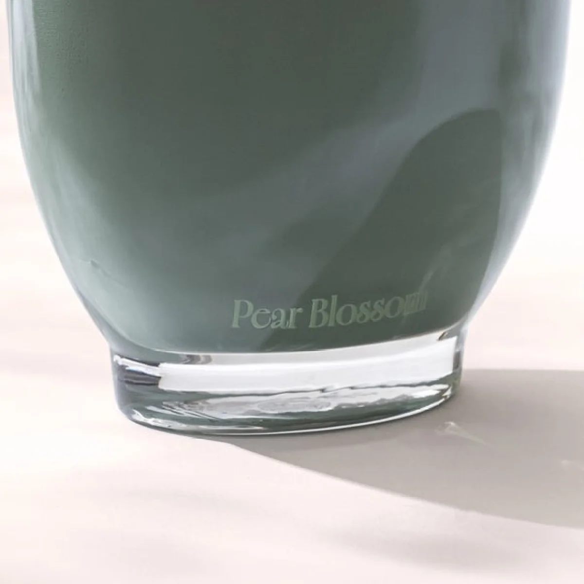 Moments Pear Blossom Candle – image 4