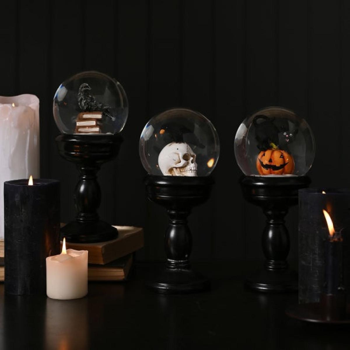 Hocus Pocus Skull Snow Globe – image 5