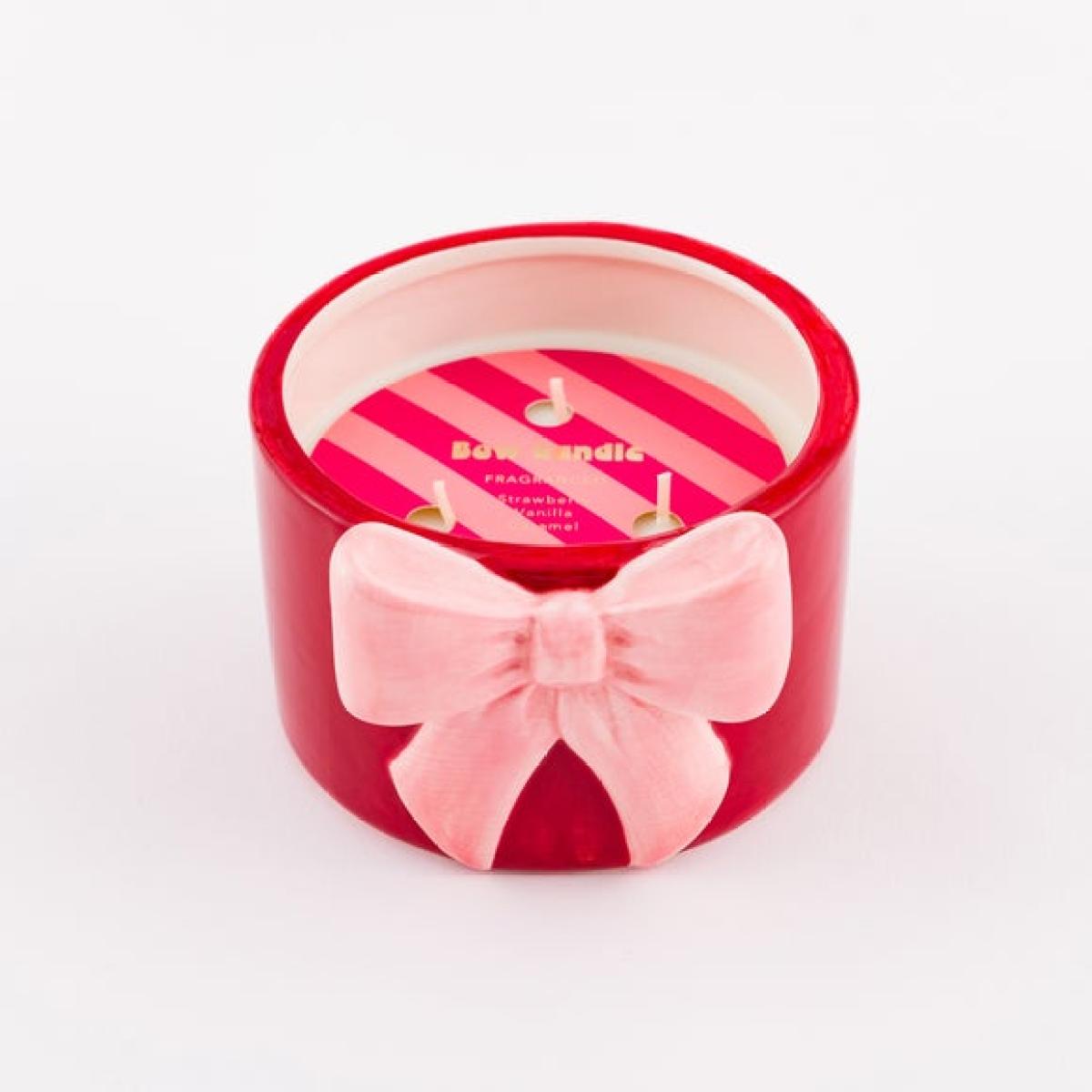 Ceramic Bow Strawberry & Vanilla Multi Wick Candle – image 4