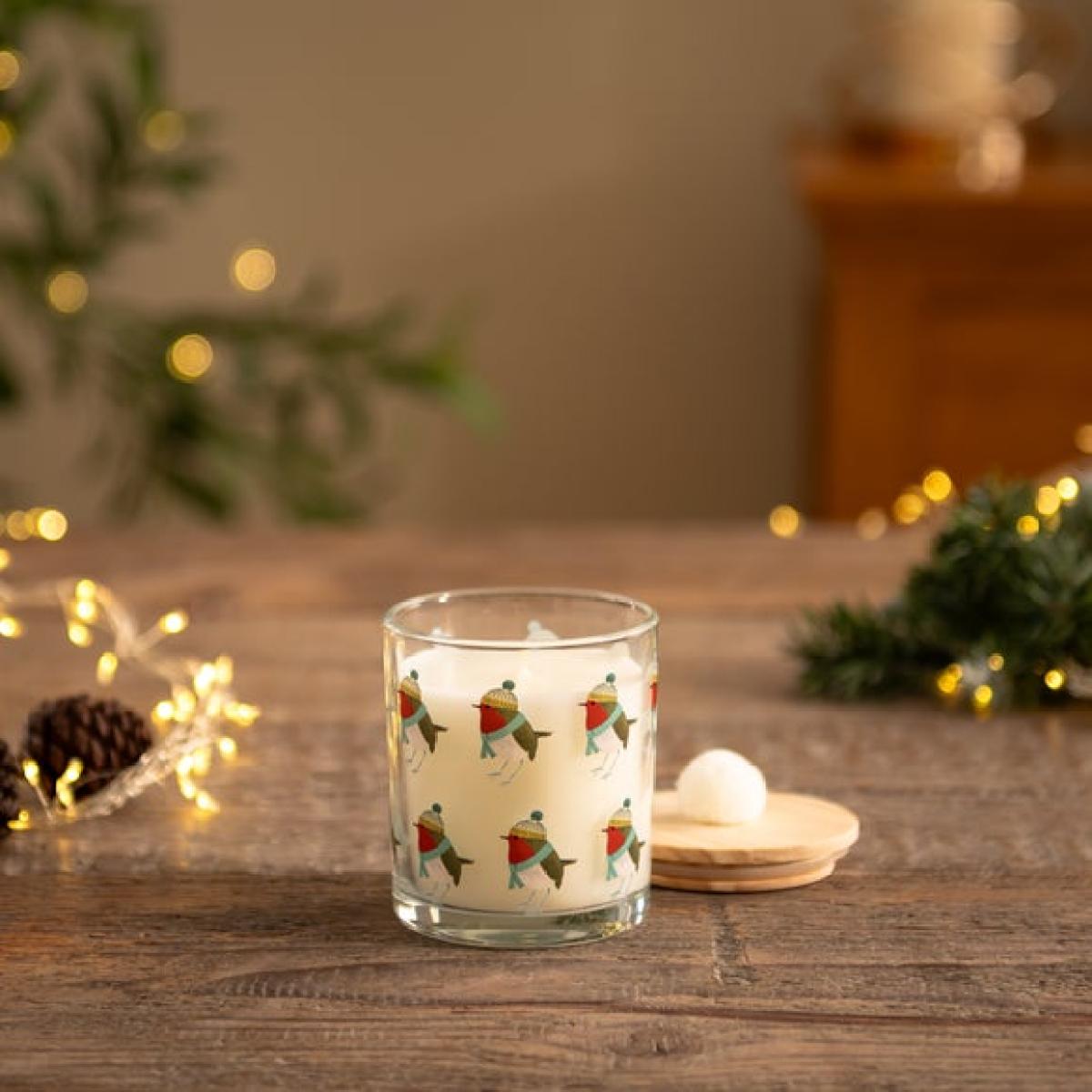 Robin Pom Pom Merry Cherry Candle – image 2