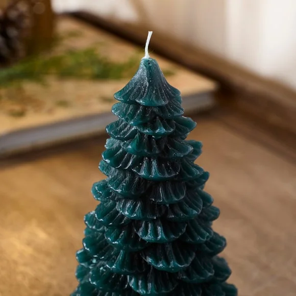 Unscented Tree Candle – image 2