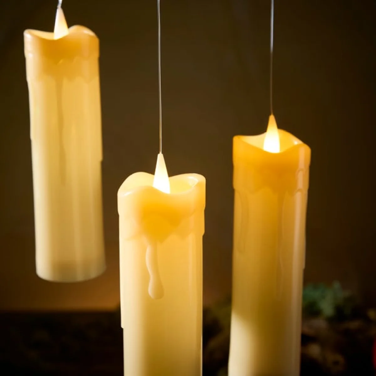 Pack of 5 Thick Floating Candles – image 1