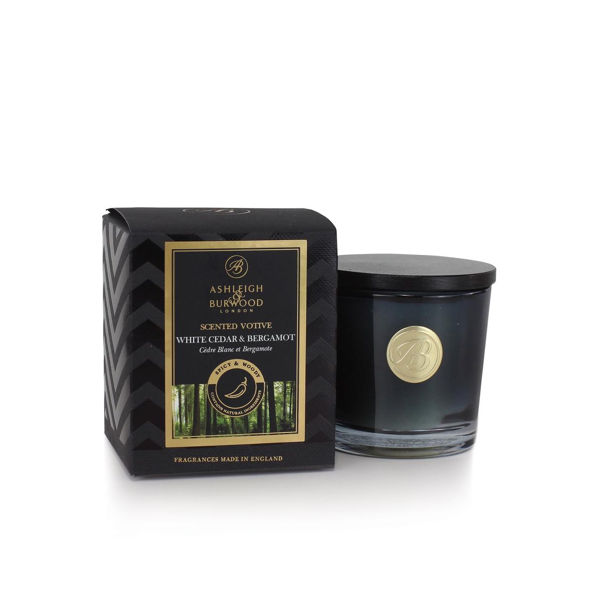 Ashleigh & Burwood White Cedar and Bergamot Candle Black – image 3