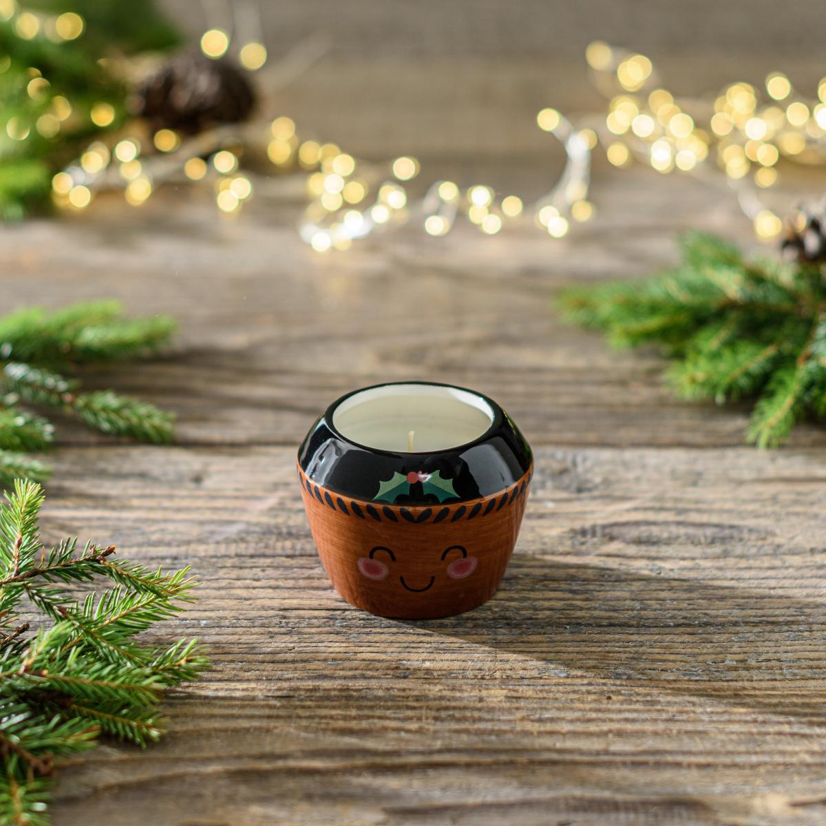 Traditional Folk Cherry Vanilla Mince Pie Candle Brown – image 3
