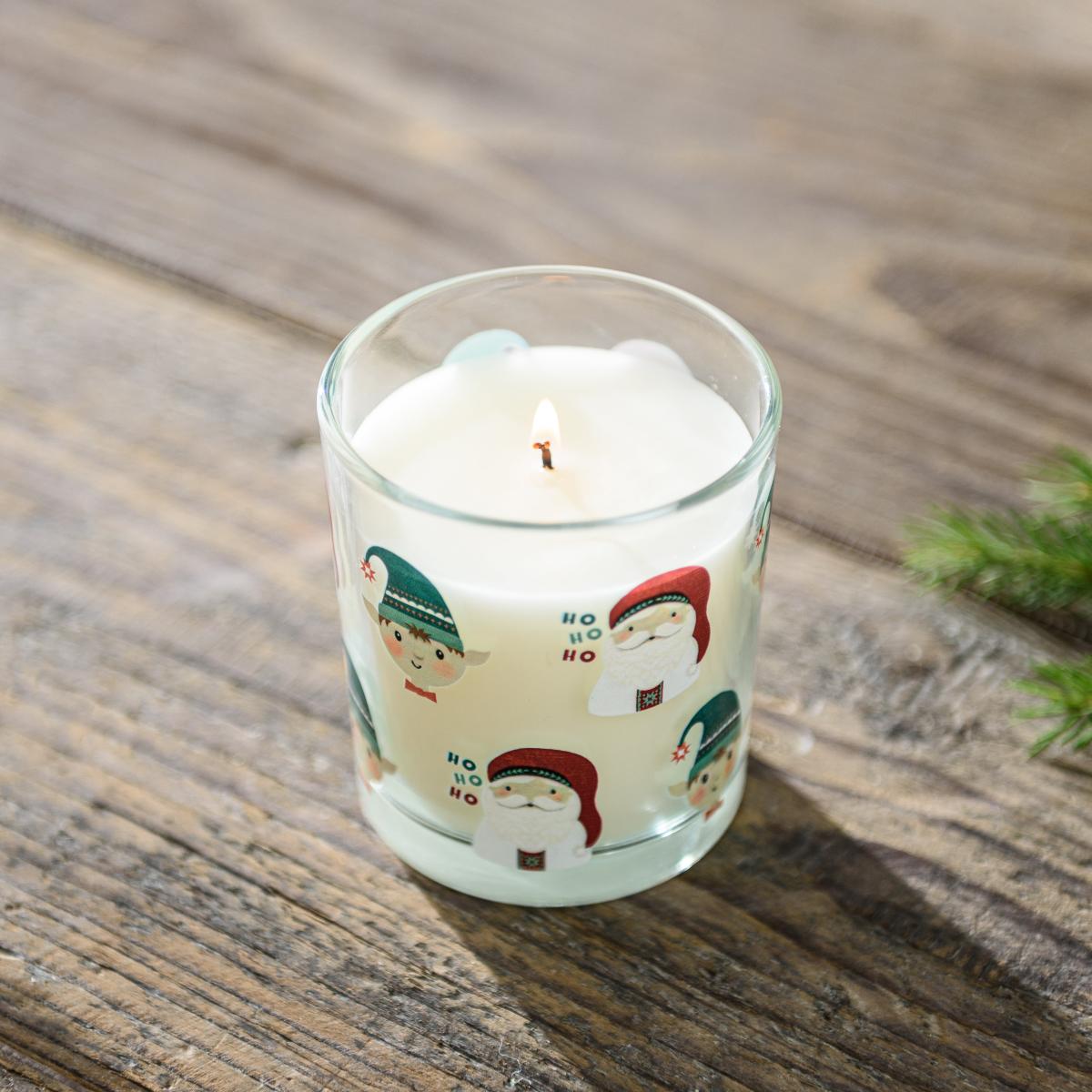 Traditional Folk Spiced Amber Pom Pom Candle – image 3