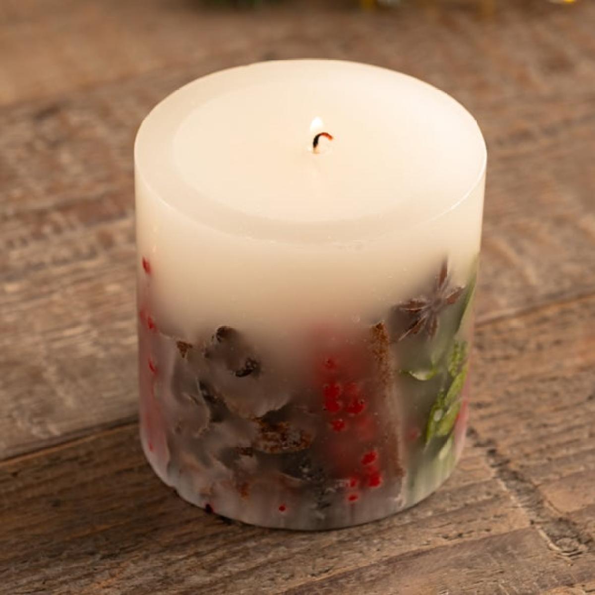 Winter Berries Inclusion Candle – image 3