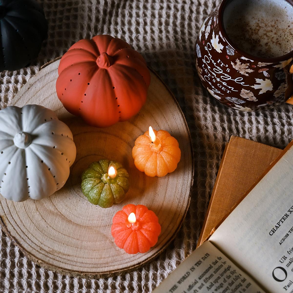 Set of 6 Pumpkin Coloured Candles MultiColoured – image 2