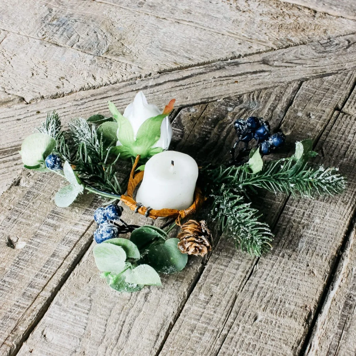 Eucalyptus Candle Wreath – image 3