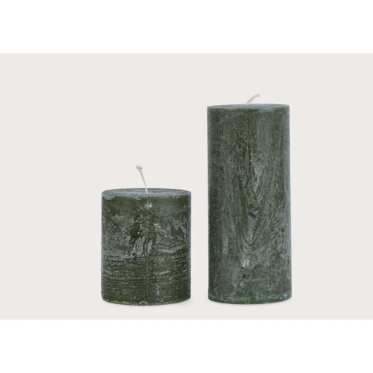 Heal's Frankincense & Pine Coloured Pillar Candle – image 5