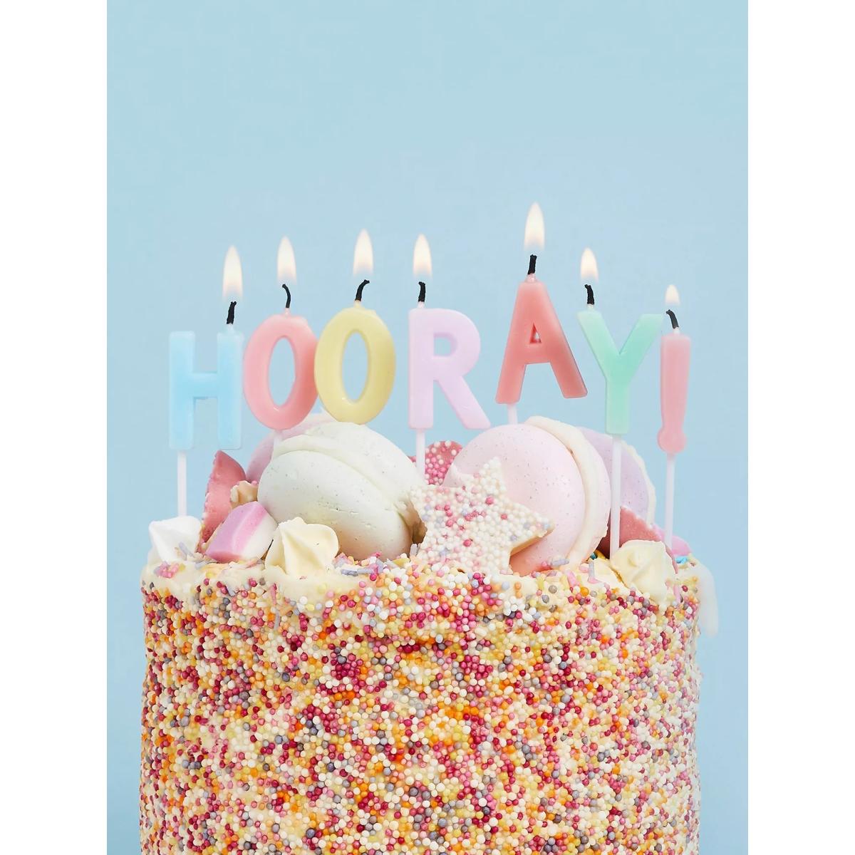 Hootyballoo Hooray Cake Candles, Pack of 7 – image 2