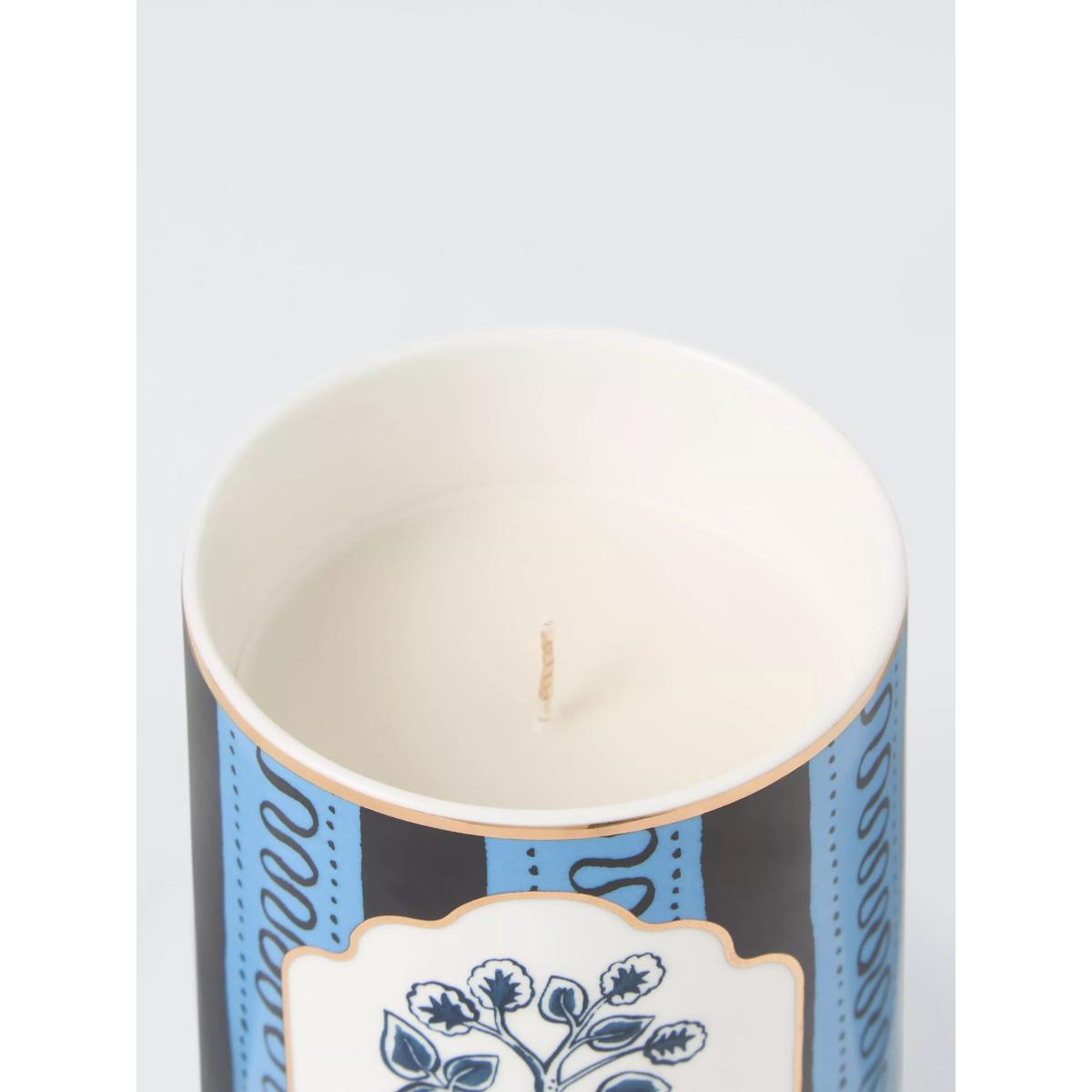 John Lewis Archive Dog Candle, 711g – image 2