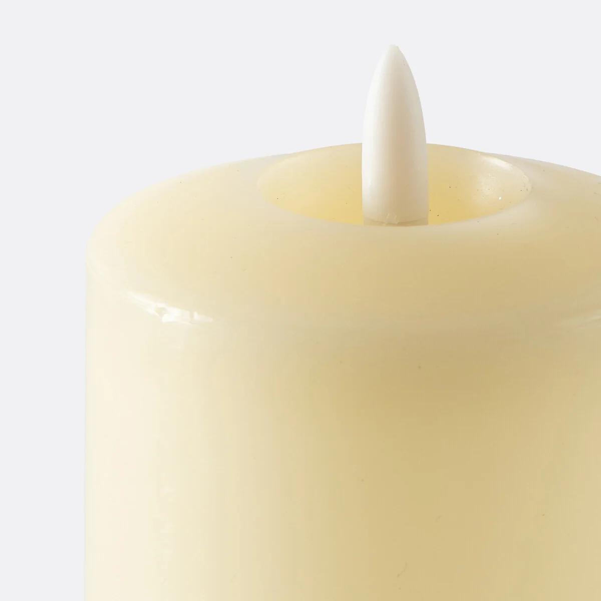 Caspar 17.5cm High LED Candle – image 3
