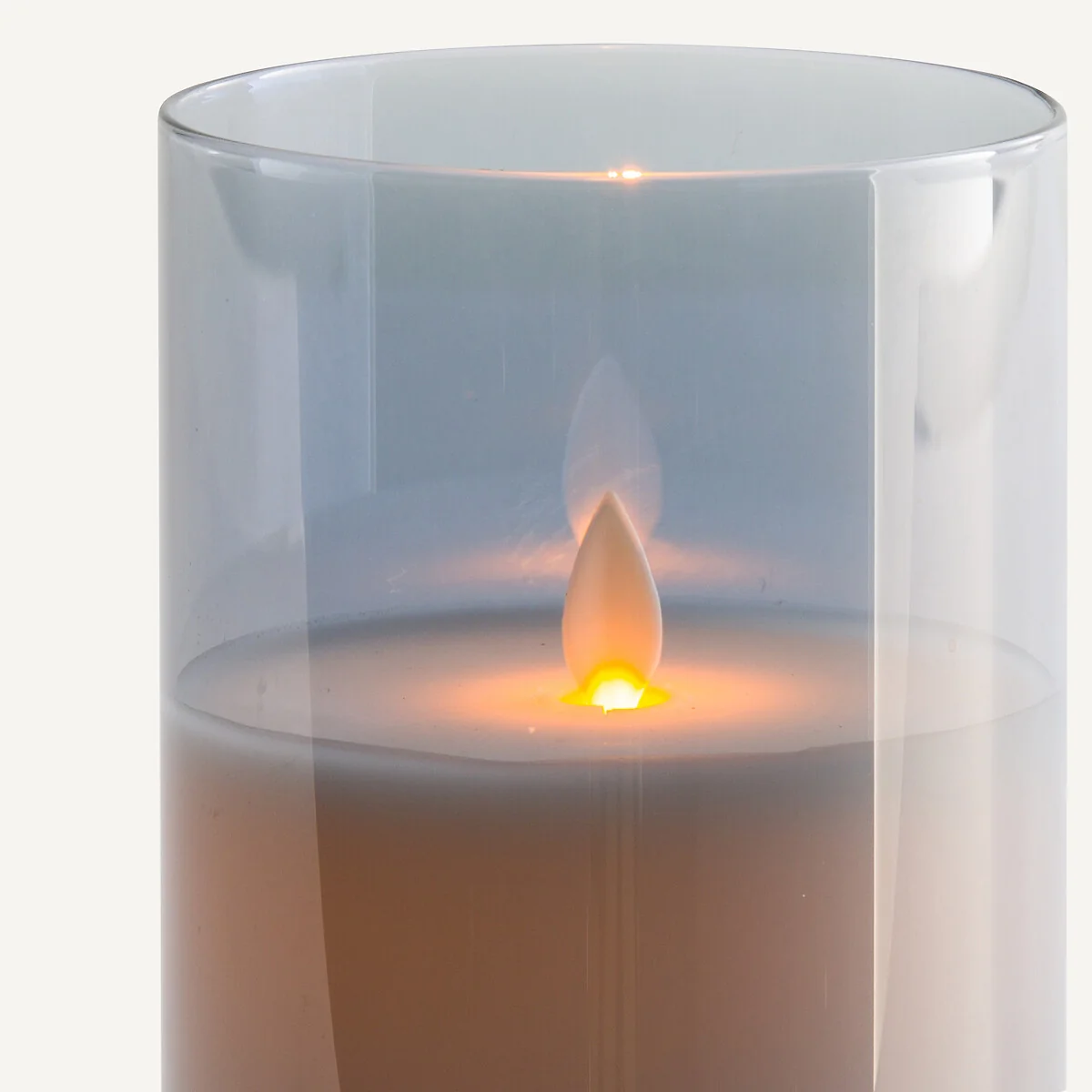 Luma 15cm High LED Candle – image 3