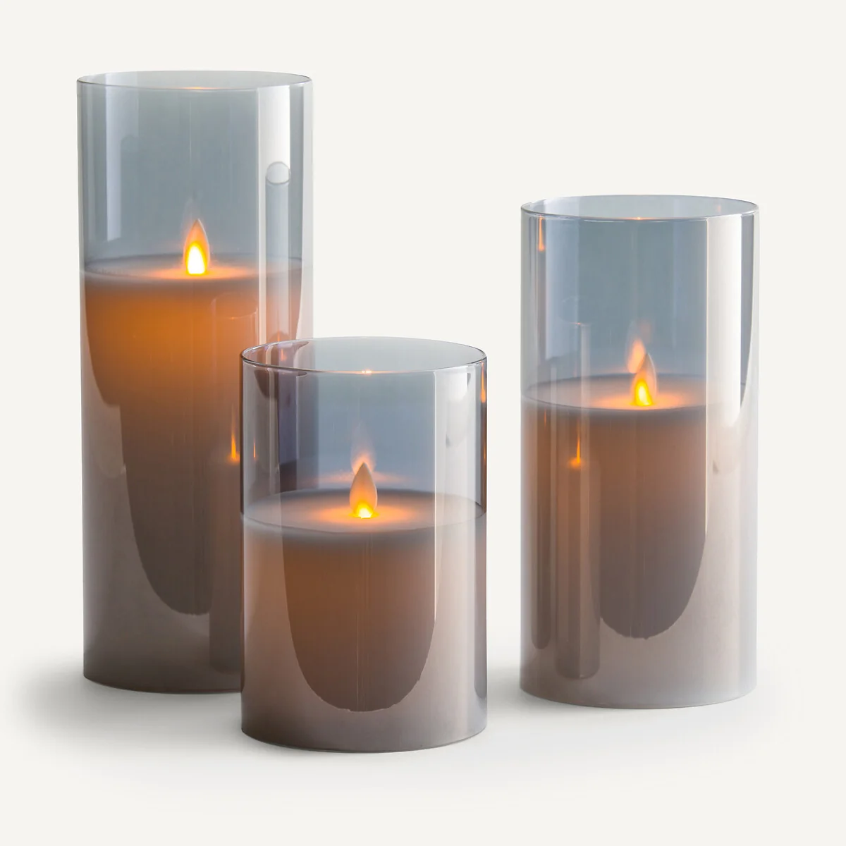 Luma 15cm High LED Candle – image 4