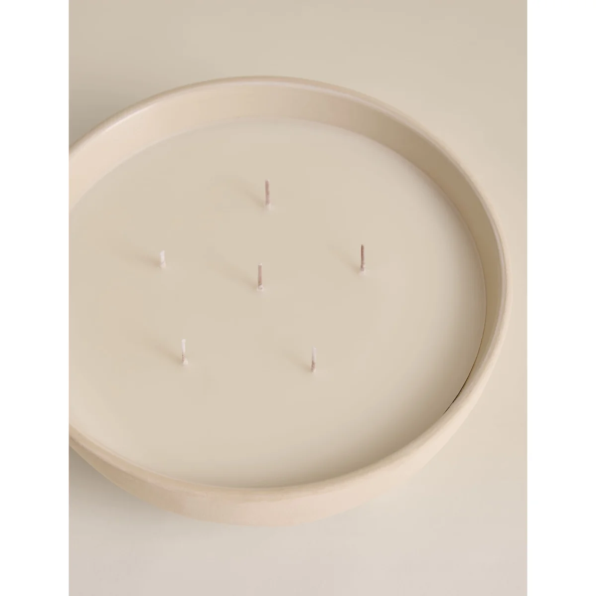 Teraire Haze 5 Wick Candle White Mix – image 3