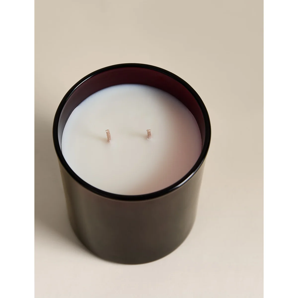 M&S Mandarin Clove & Cinnamon 2 Wick Candle Red Mix – image 2
