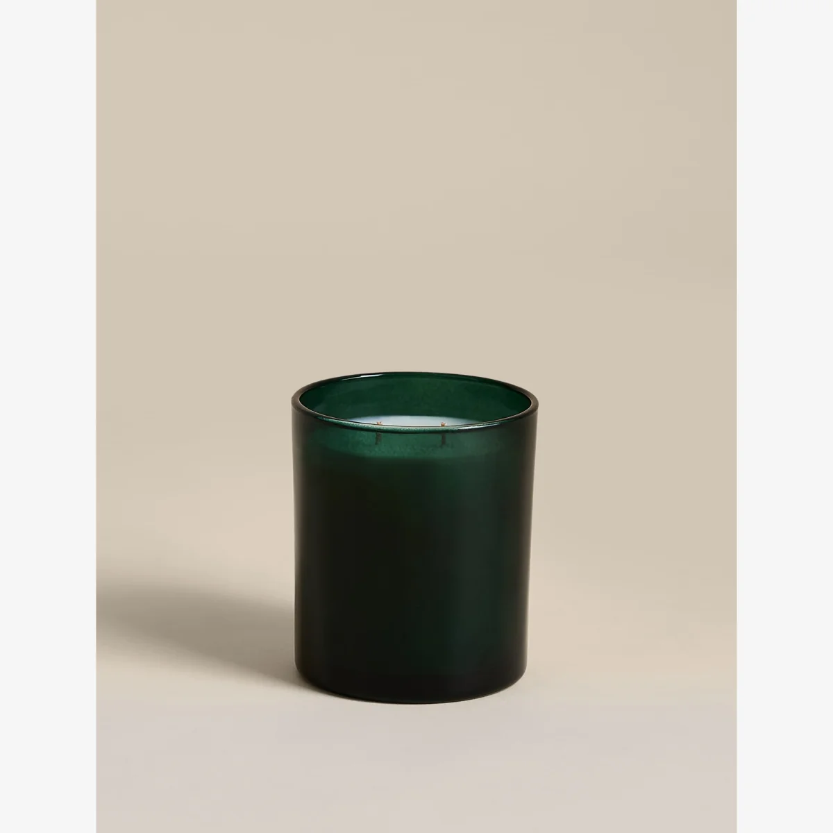 M&S Yuletide Pine and Spice Scented Candle Green Mix – image 1