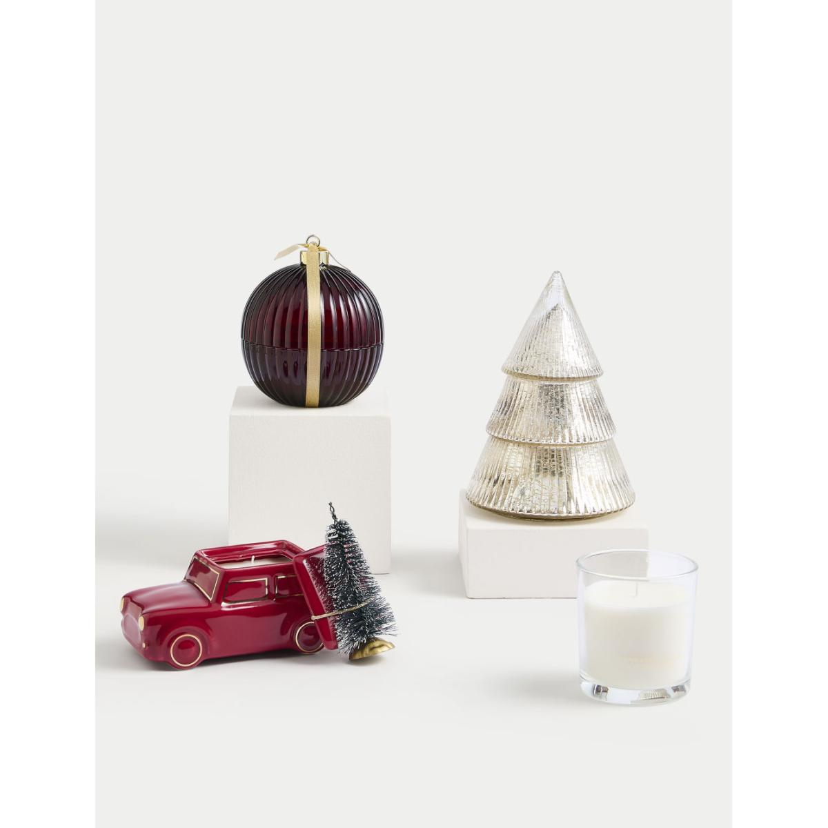 M&S Mandarin Clove & Cinnamon Boxed Candle - Red Mix, Red Mix – image 4