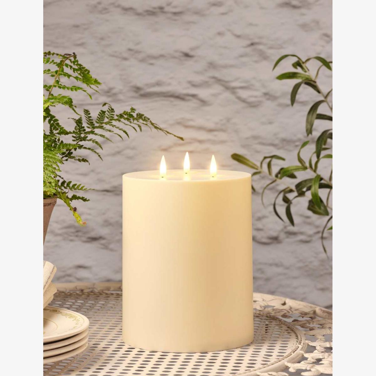 Lights4Fun 3 Wick TruGlow® Outdoor Solar Candle - White, White – image 1