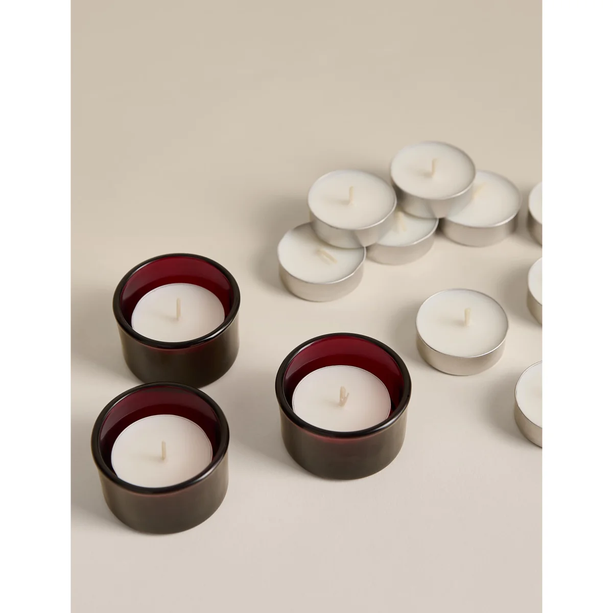 M&S Mandarin Cinnamon & Clove Tealight Gift Set Red Mix – image 3